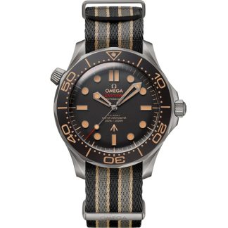 Omega 007*** Edition Seamaster Diver 300M 42 mm, titanium on NATO strap 210.92.42.20.01.001