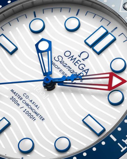 Omega America's Cup Seamaster Diver 300M 42 mm, steel on rubber strap 210.32.42.20.04.002 - Image 4