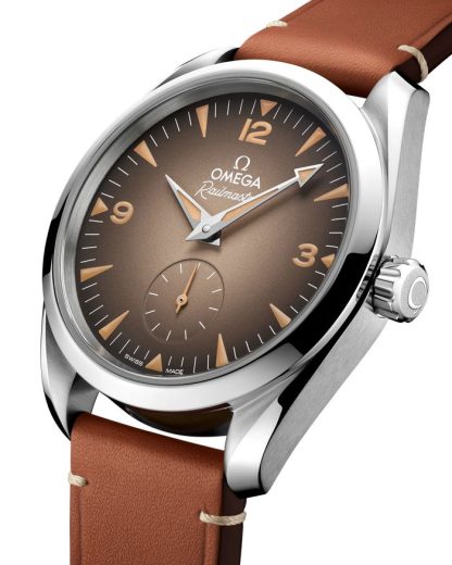 Omega New Seamaster Railmaster 38 mm, steel on leather strap 235.12.38.20.13.001 - Image 3