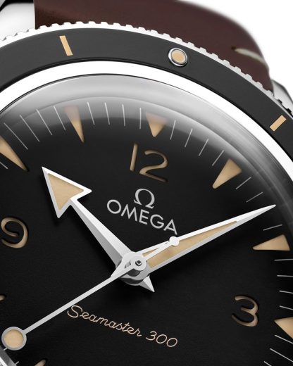 Omega Seamaster 300 41 mm, steel on leather strap 234.32.41.21.01.001 - Image 3
