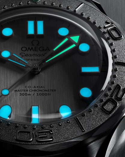 Omega Seamaster Diver 300M 42 mm, steel on rubber strap 210.32.42.20.06.002 - Image 4