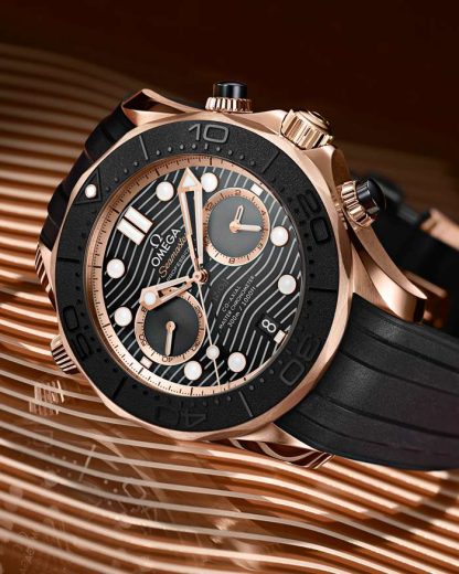 Omega Seamaster Diver 300M 44 mm, Sedna™ gold on rubber strap 210.62.44.51.01.001 - Image 4