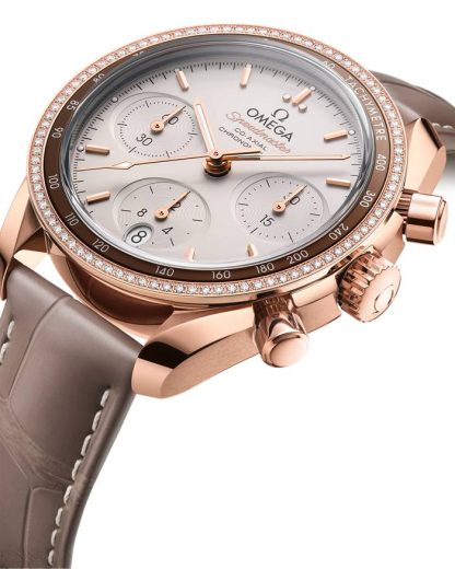 Omega Speedmaster 38 38 mm, Sedna™ gold on leather strap 324.68.38.50.02.003 - Image 4