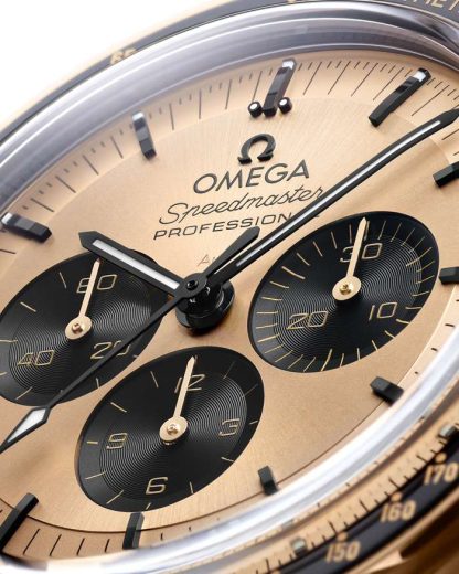 Omega Speedmaster Moonwatch Professional 42 mm, Moonshine™ gold on Moonshine™ gold 310.60.42.50.99.002 - Image 3