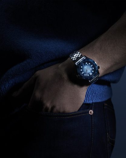Omega Summer Blue Seamaster Diver 300M 42 mm, steel on steel 210.30.42.20.03.003 - Image 4